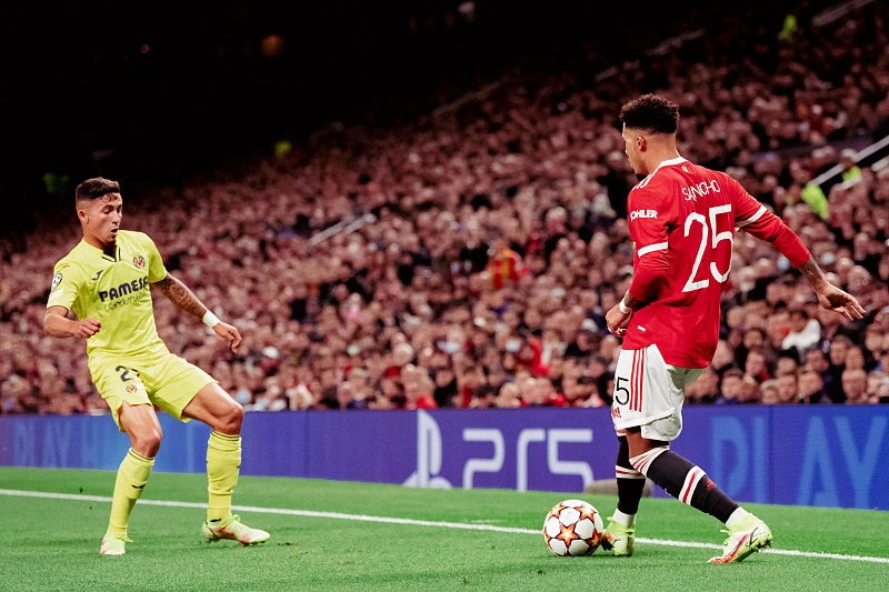  拉齐奥锋线双星联手轰入四球  